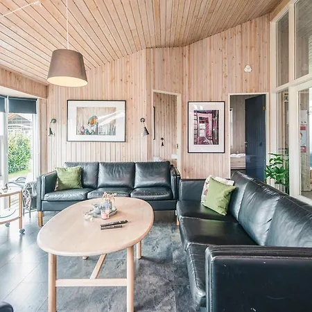 5 Star In Juelsminde Nyaraló Sønderby